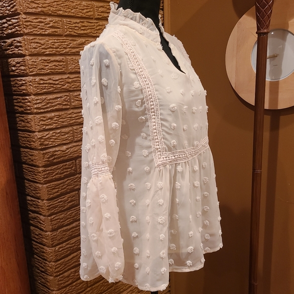 Blouse - Picture 7 of 8